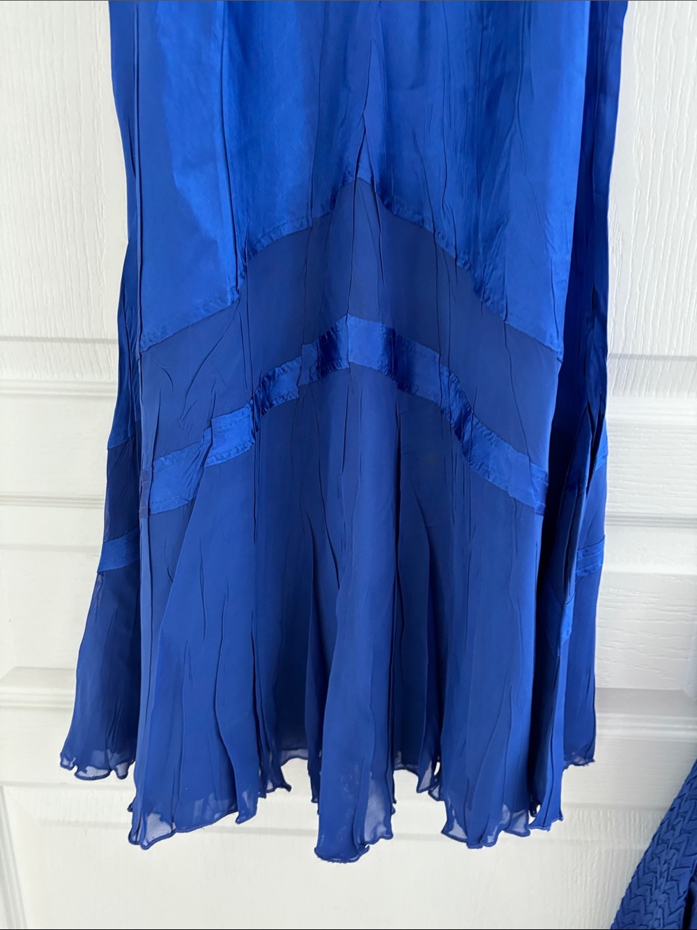 NWT Komarov Cobalt Blue Pleated V-Neck Midi Dress - Picture 6 of 6